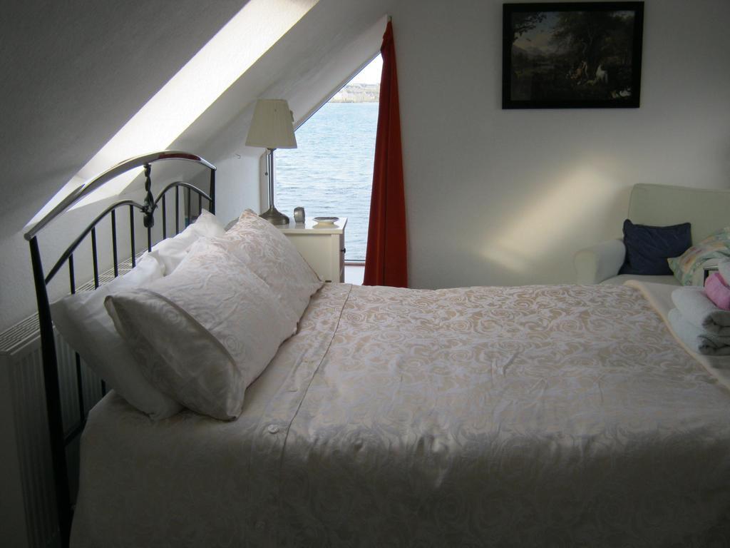 No 1 Broughton Bed & Breakfast Pierowall Ruang foto
